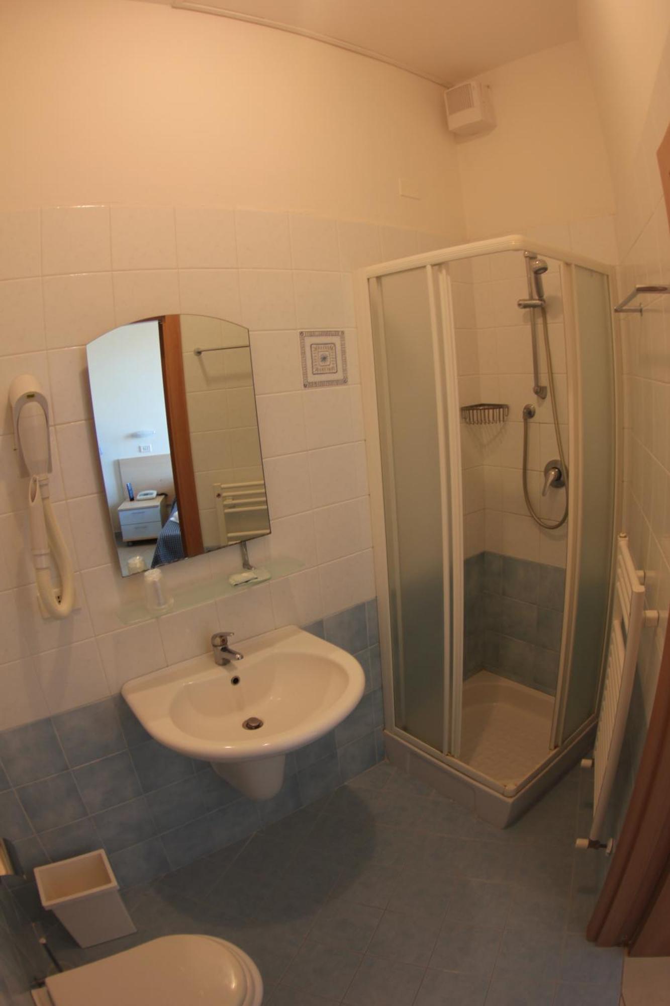Hotel Fantasy Rimini Phòng bức ảnh