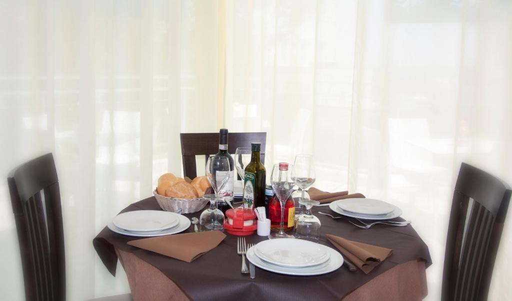 Hotel Fantasy Rimini Ngoại thất bức ảnh