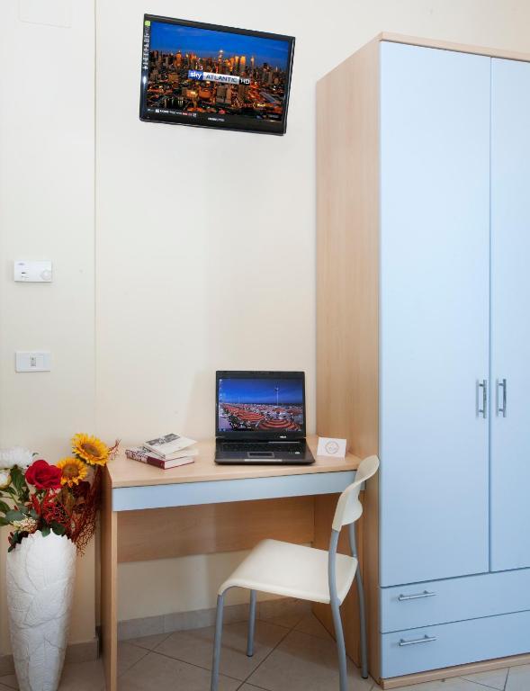 Hotel Fantasy Rimini Ngoại thất bức ảnh